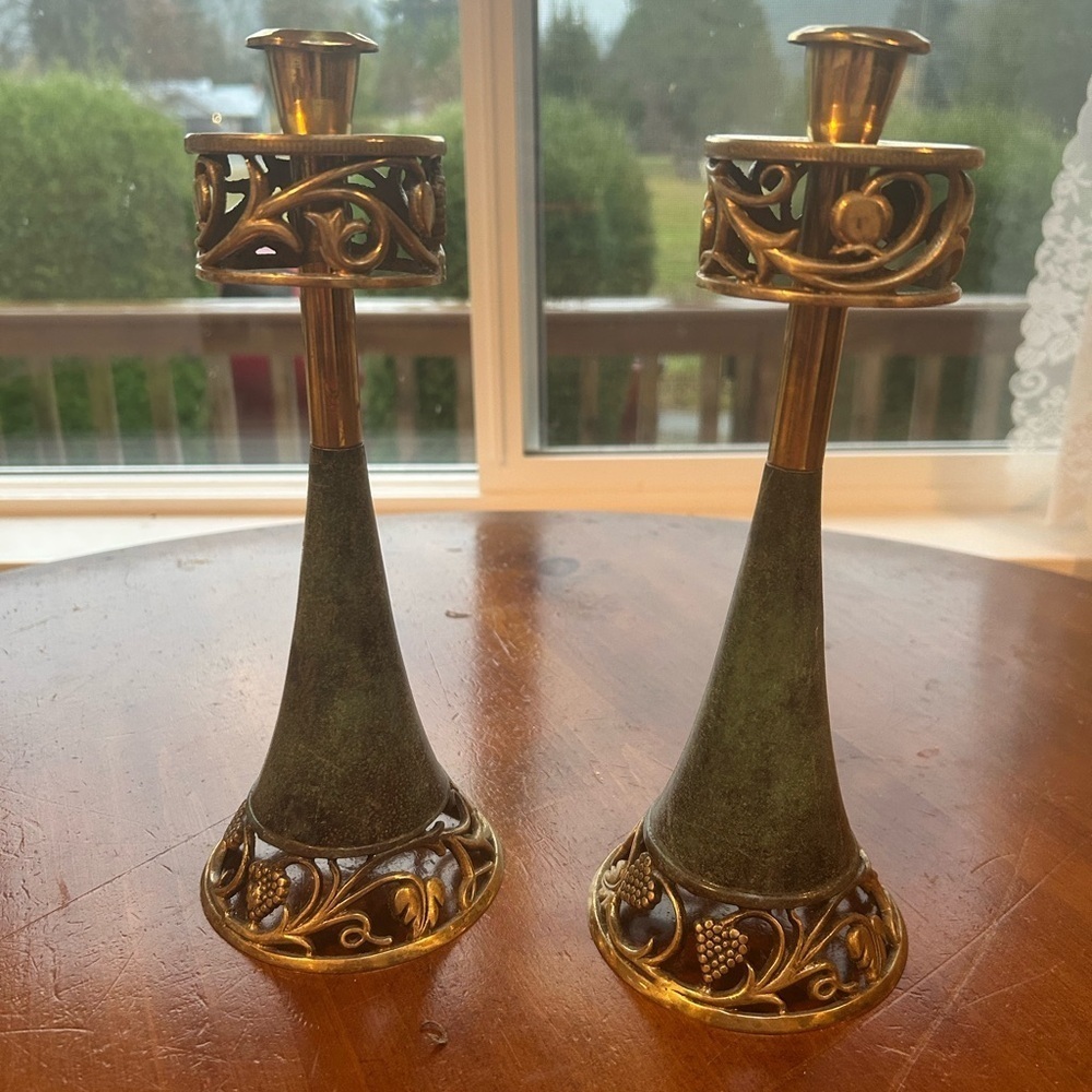 Elegant Vintage brass and Green marble like trumpet base Candle Holders